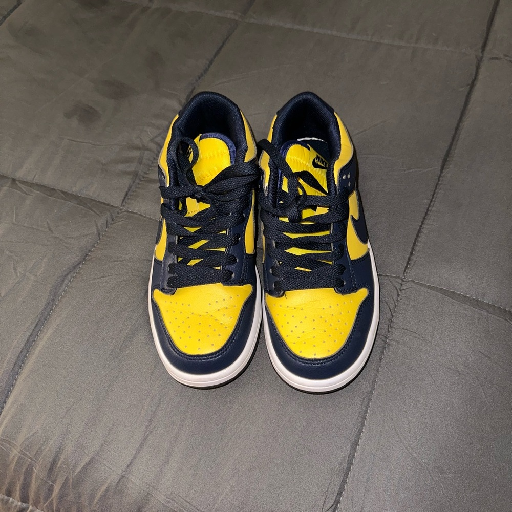 Nike dunks - Picture 3 of 4